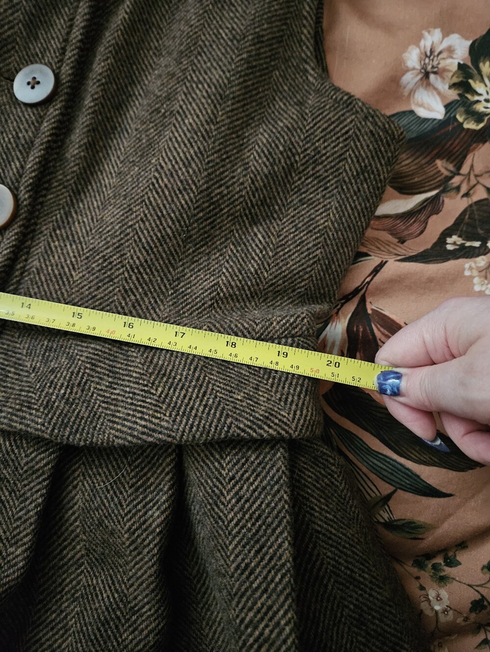 Emma 33 - Brown Wool Midi Dress - Picture 12 of 14